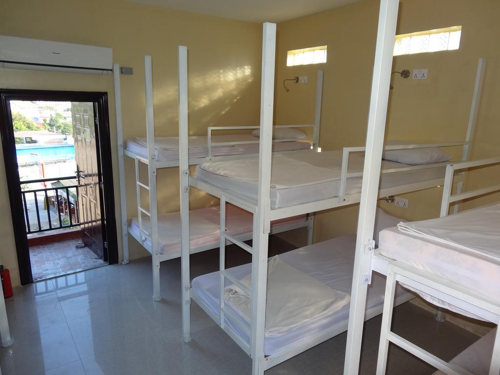 Serendipity Beach Resort Σίχανουκβιλ Δωμάτιο φωτογραφία