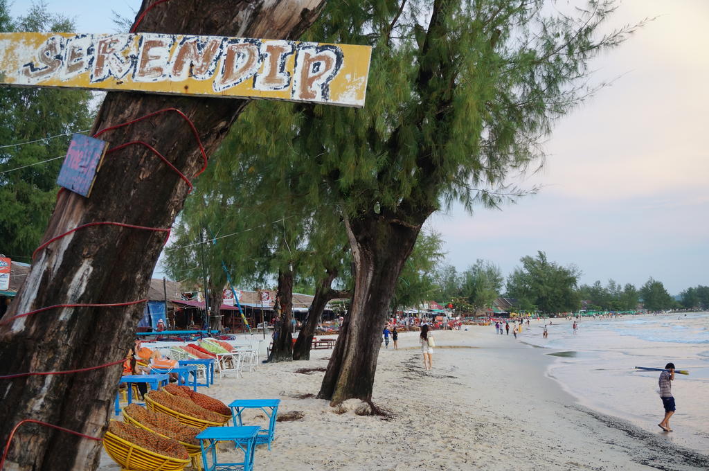 Serendipity Beach Resort Σίχανουκβιλ Εξωτερικό φωτογραφία