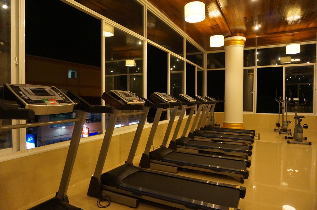 Serendipity Beach Resort Σίχανουκβιλ Εξωτερικό φωτογραφία