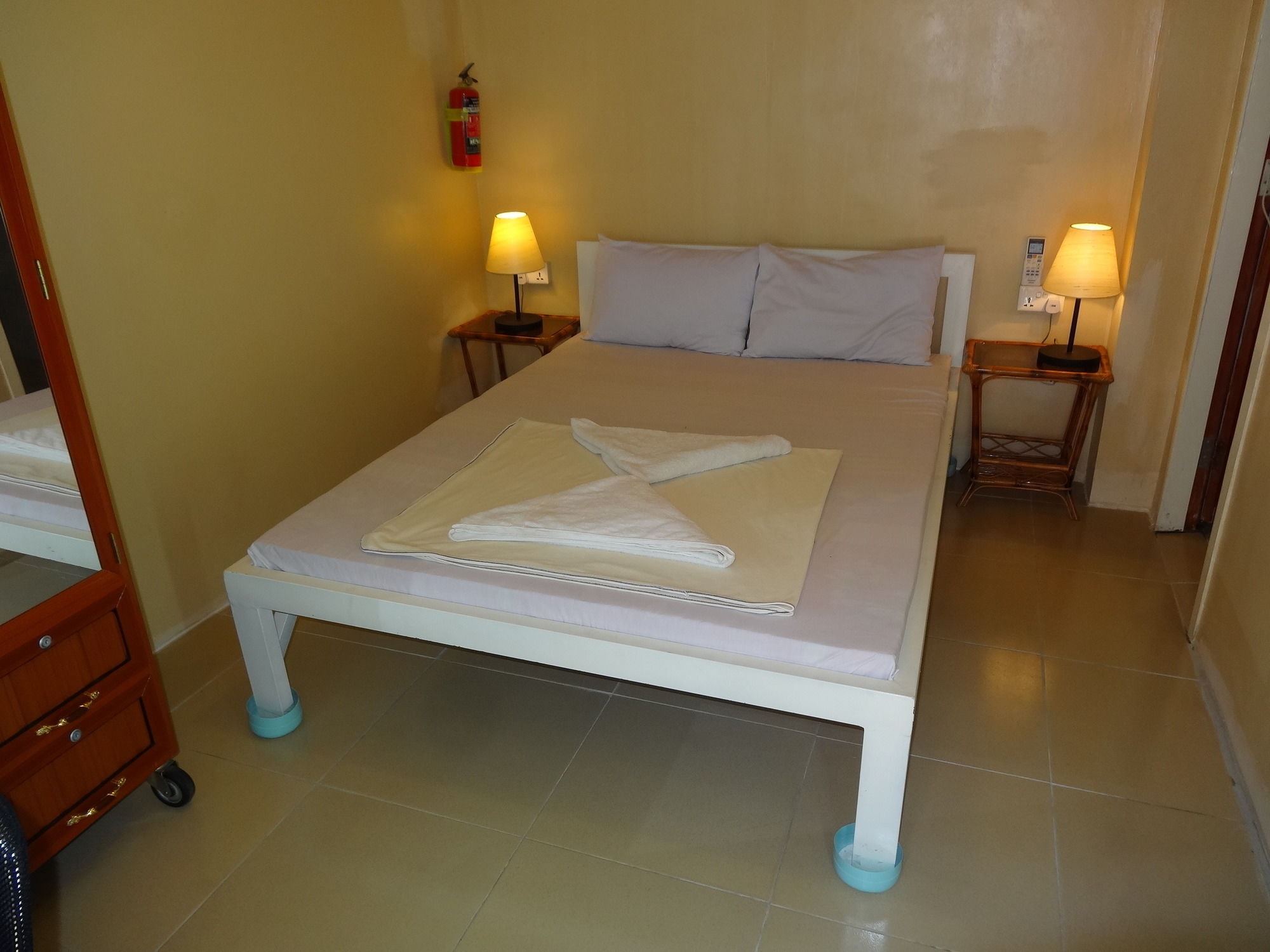 Serendipity Beach Resort Σίχανουκβιλ Εξωτερικό φωτογραφία